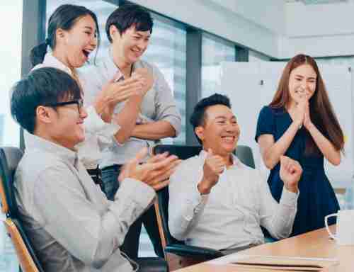 在尊龙z6学习、、、、成长茁壮